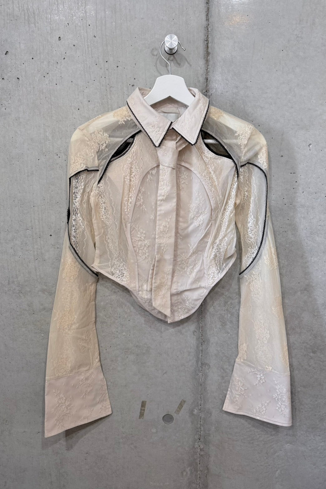 #120【ネクタイ違い】