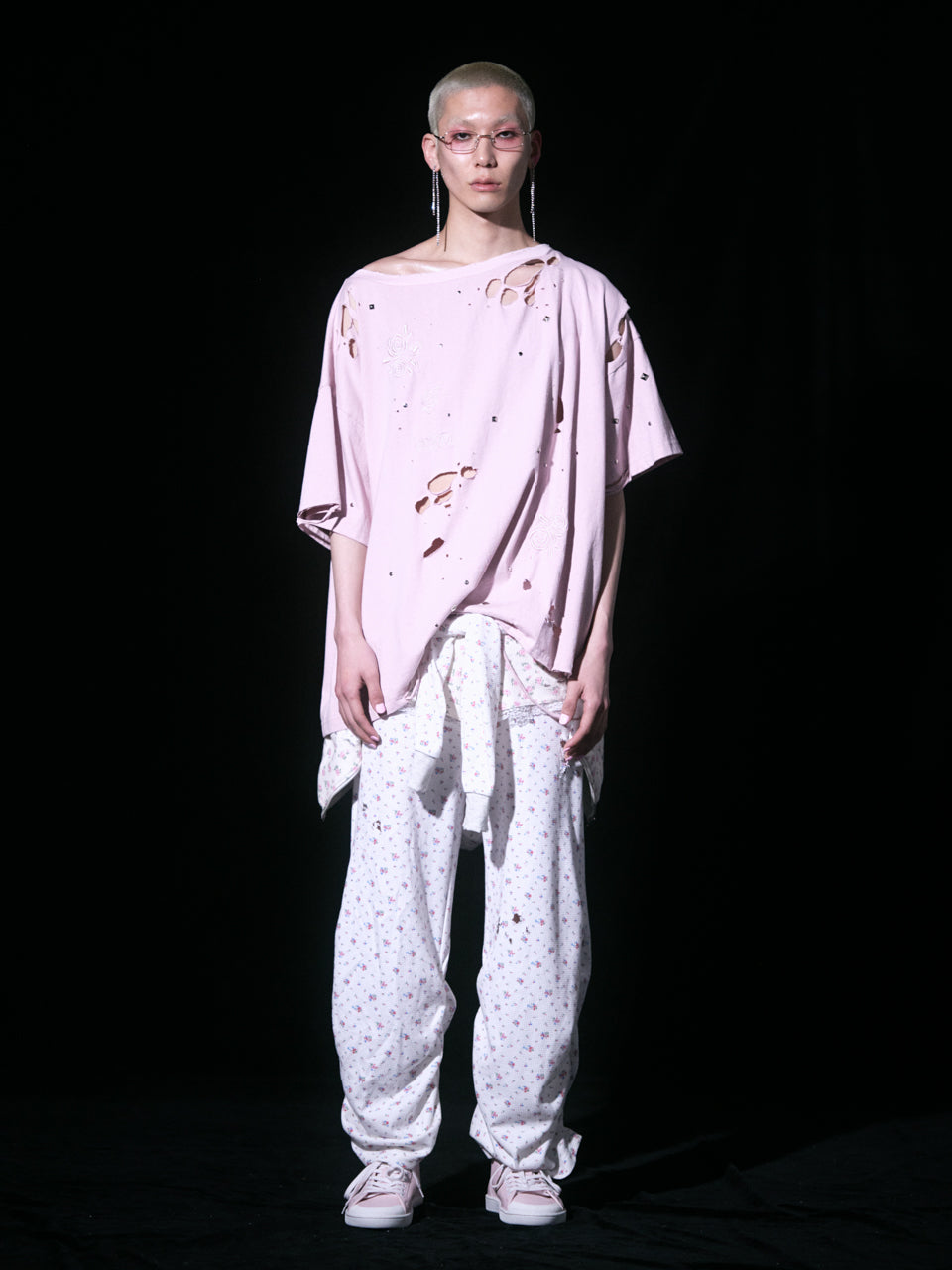 Rose Studs T-shirts(Pink)