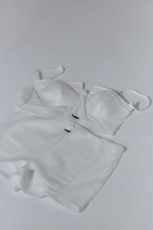 Immaculate Shorts(White)
