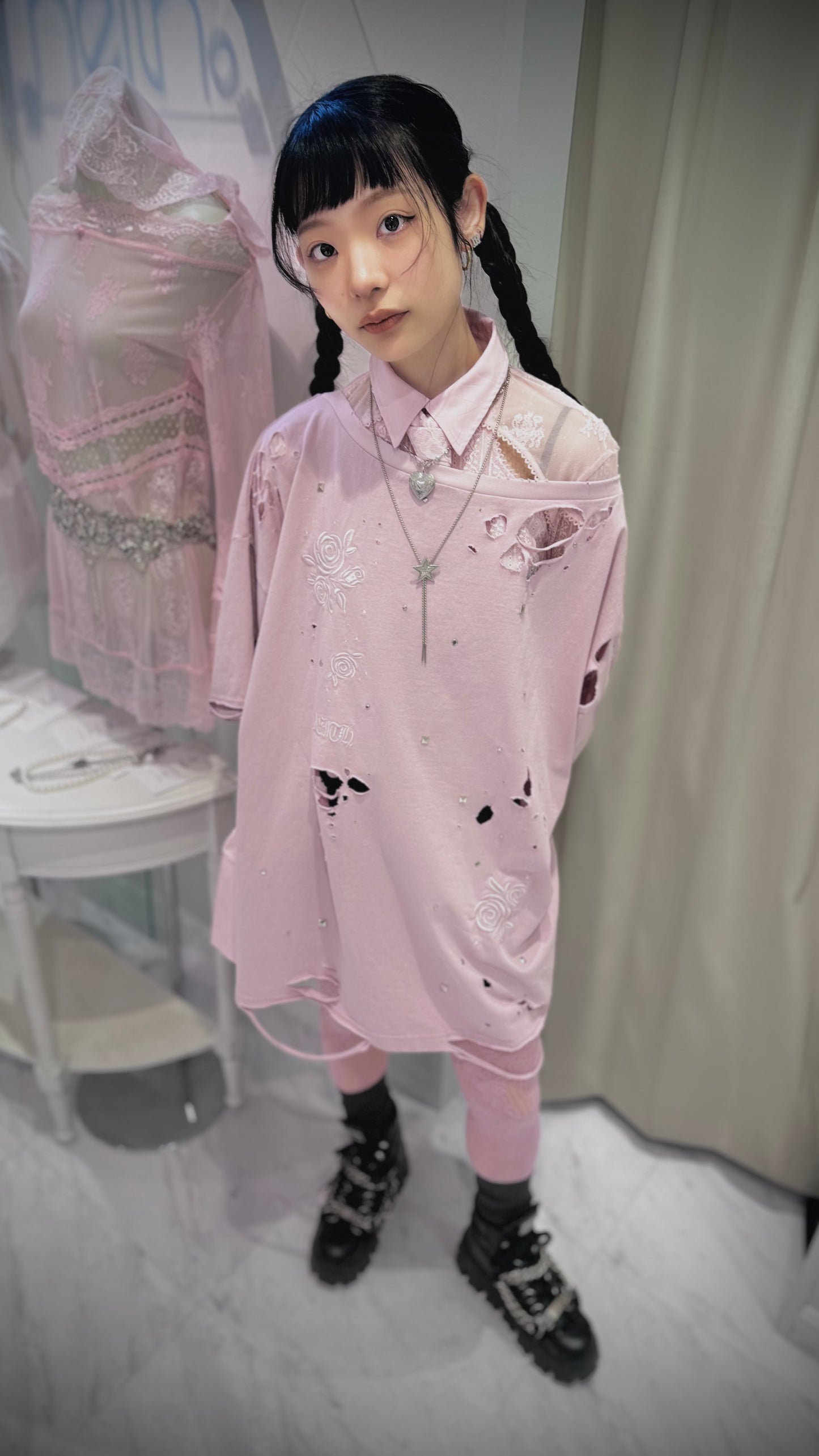 Rose Studs T-shirts(Pink) 【予約商品:7月中旬発送】
