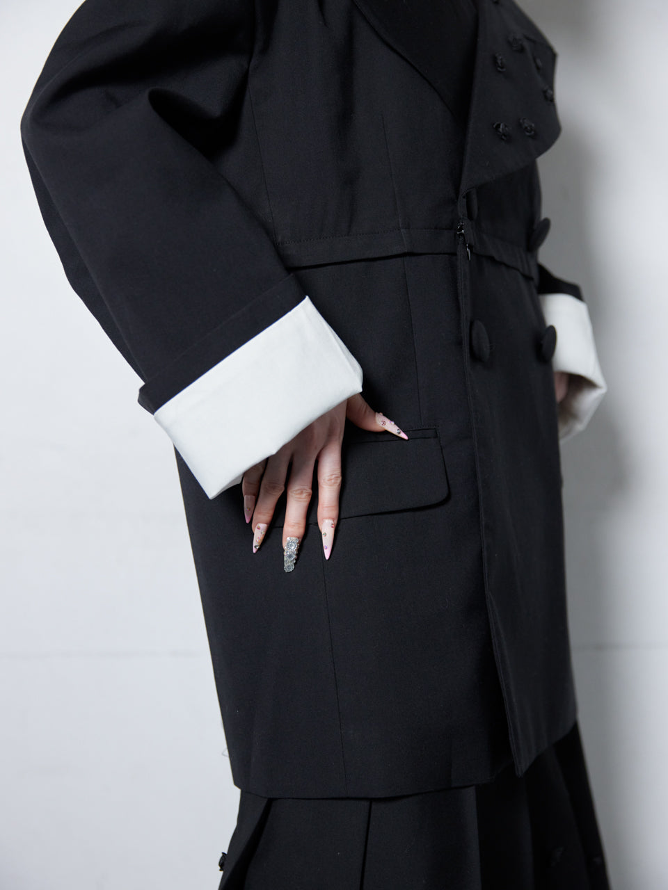 Too Big Rose Jacket(Black)