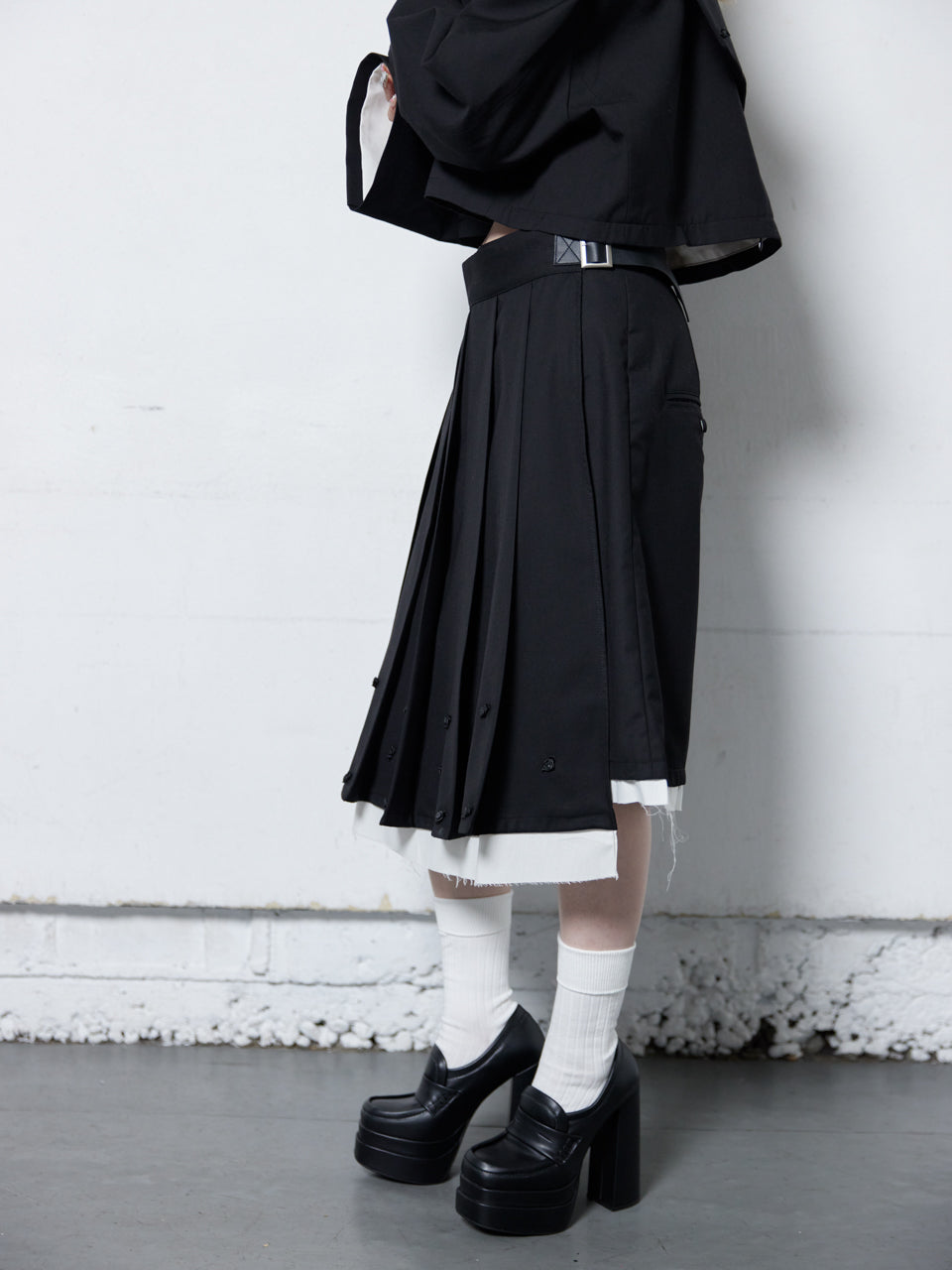 Rose Pleats Skirt Pants(Black)