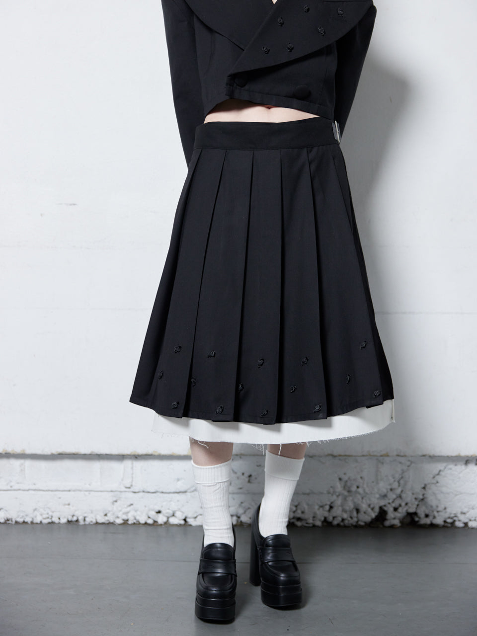 Rose Pleats Skirt Pants(Black)