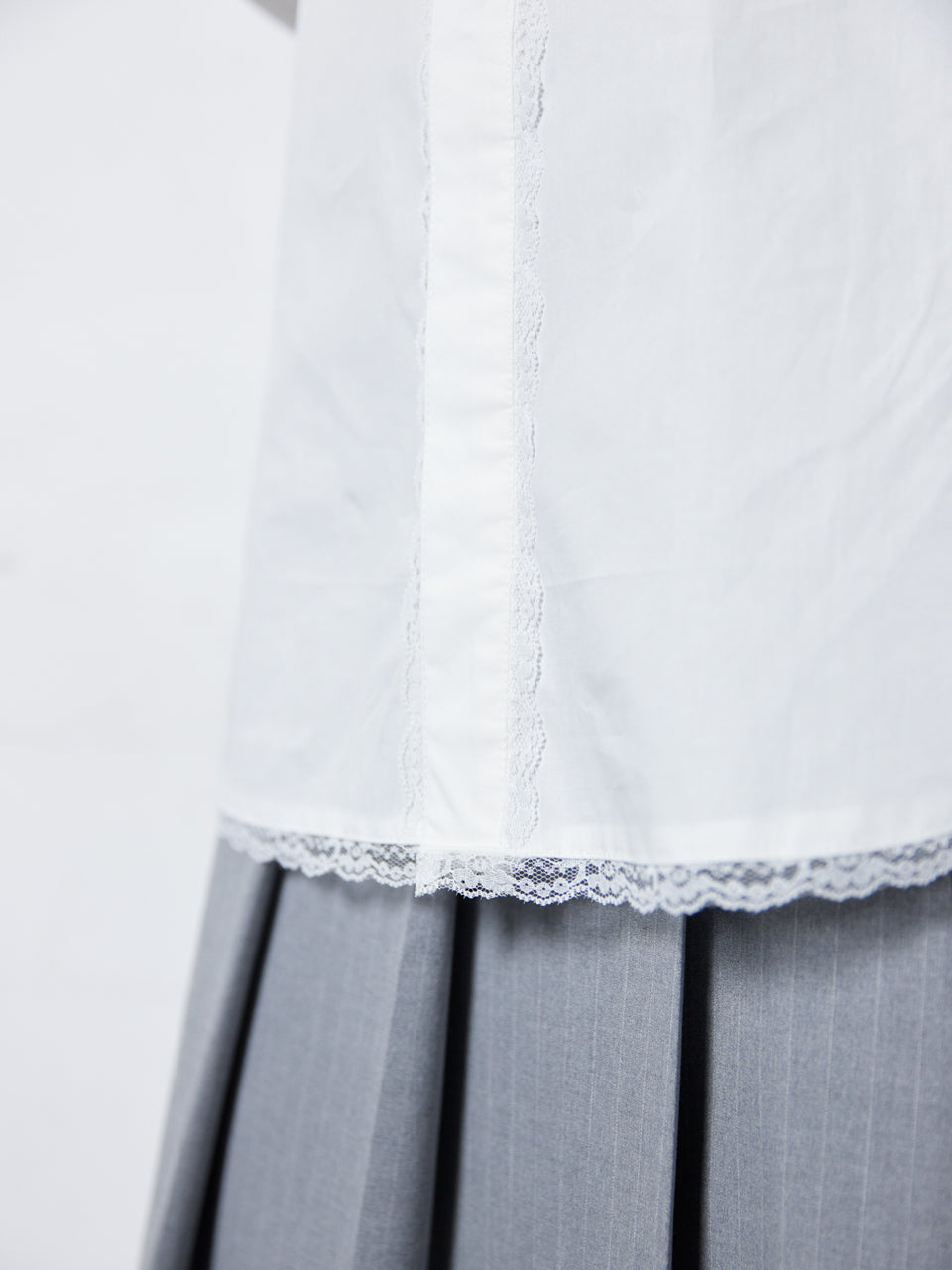 Rose Studs Shirts(White)【4月中旬発送】