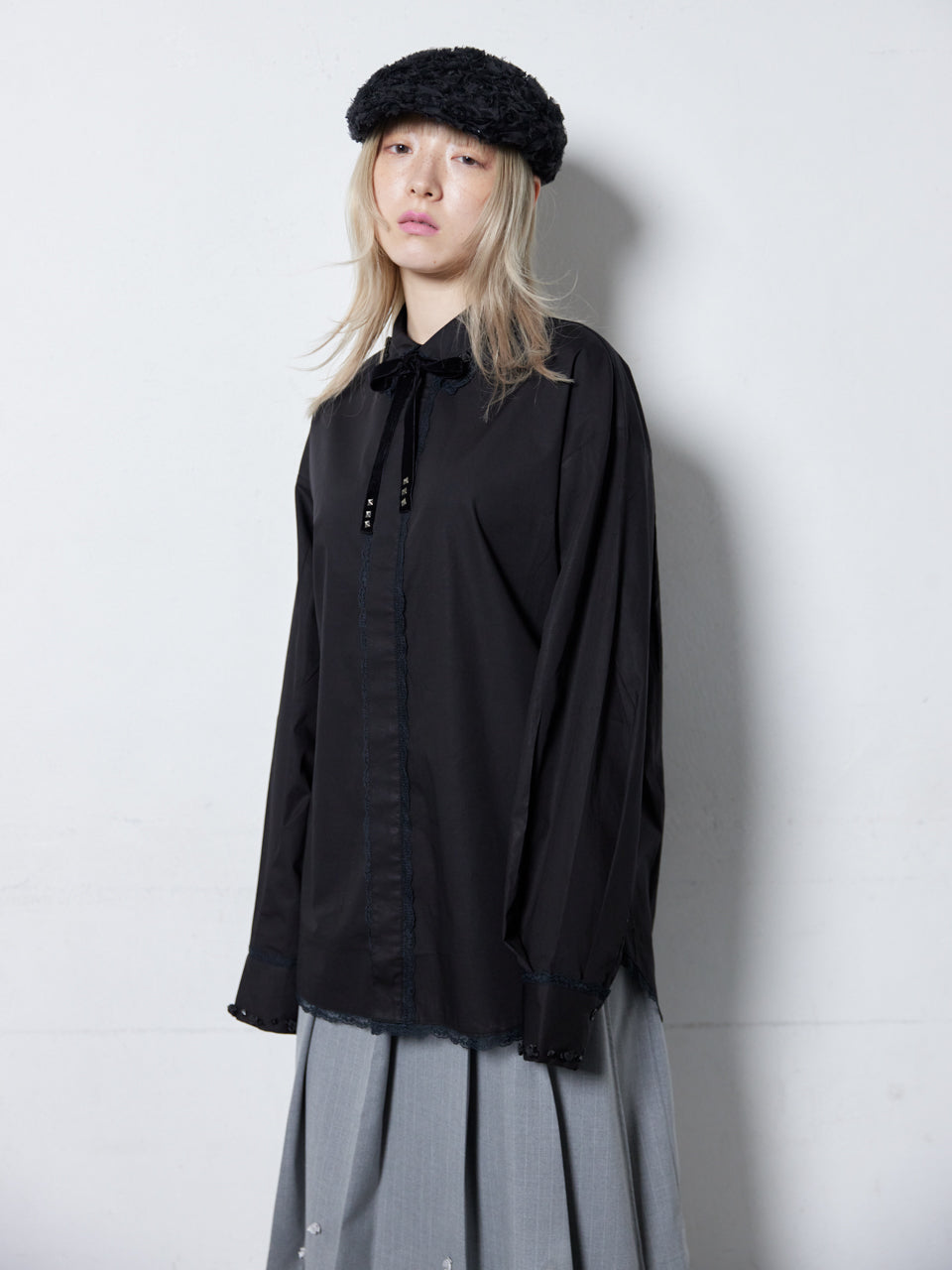 Rose Studs Shirts(Black)