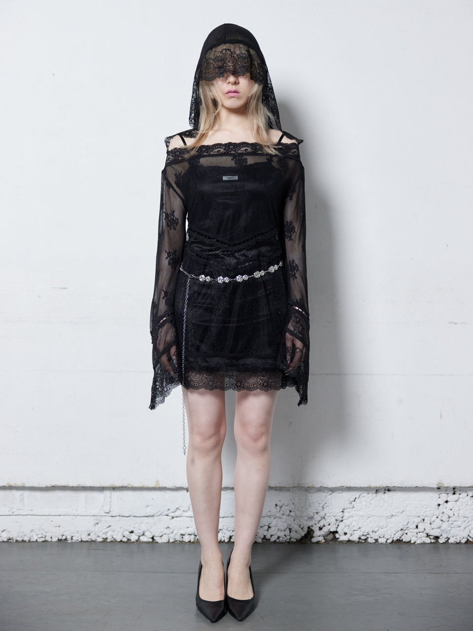 Veil Off-shoulder Dress(Black)【5月中旬発送】