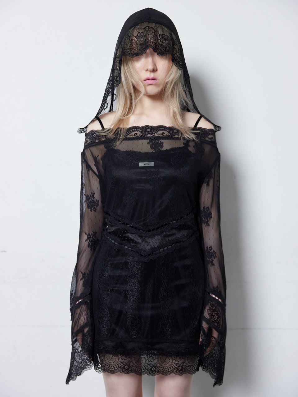 Veil Off-shoulder Dress(Black)