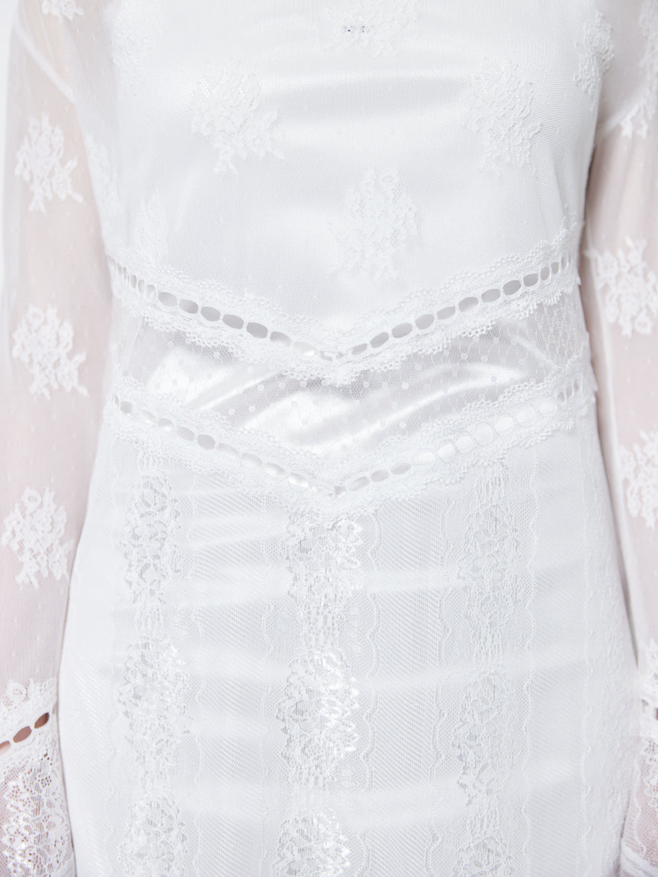 【Back in stock】Veil Off-shoulder Dress(White)