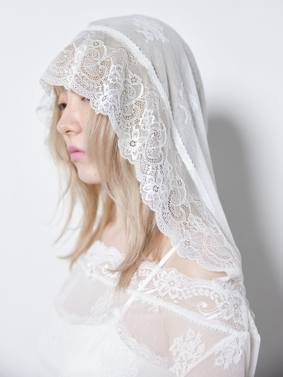 【Back in stock】Veil Off-shoulder Dress(White)