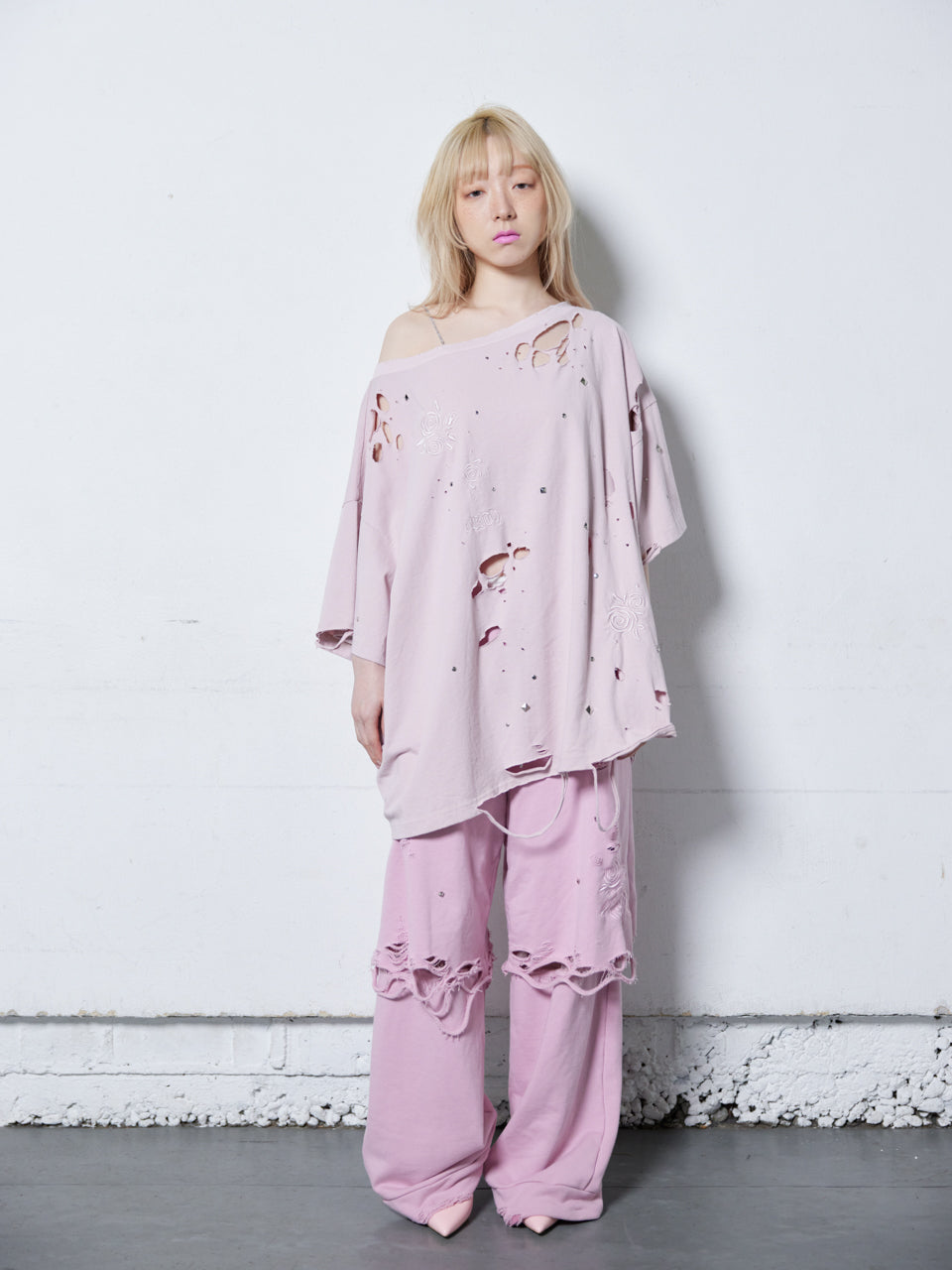 Rose Studs T-shirts(Pink)