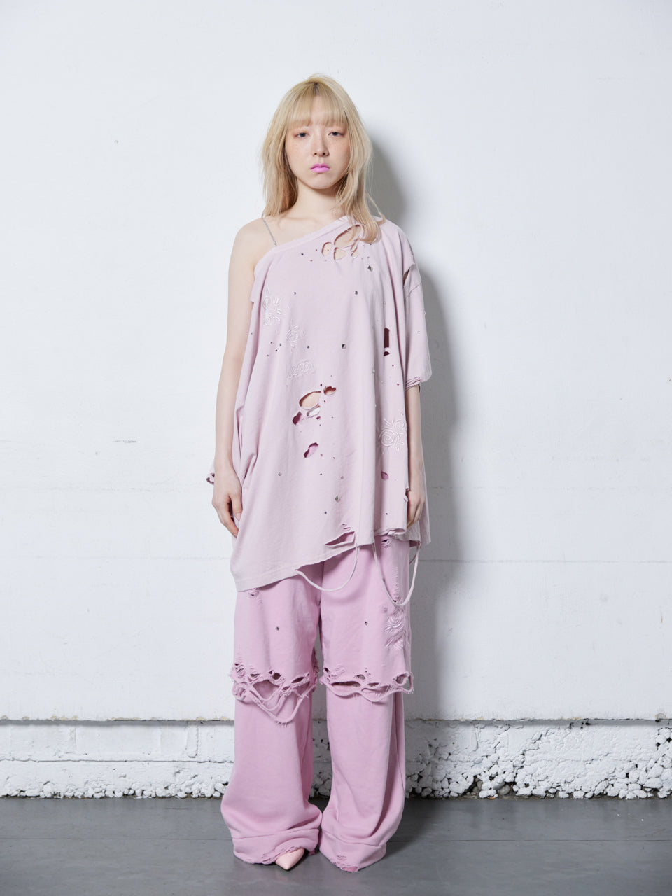 Rose Studs T-shirts(Pink)