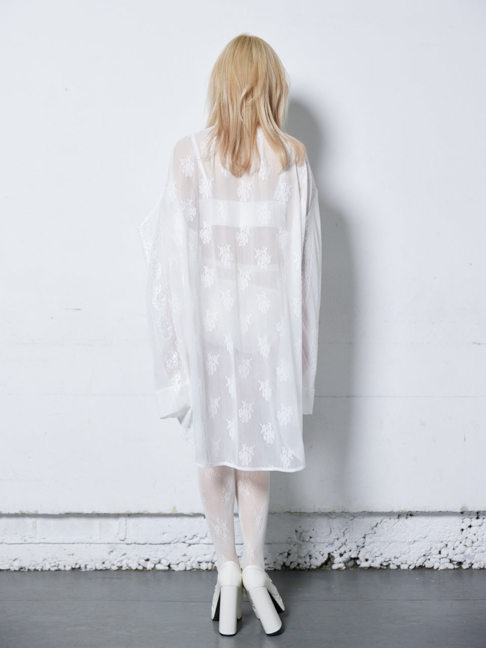 Too Big Ribbon Lace Shirt(White)