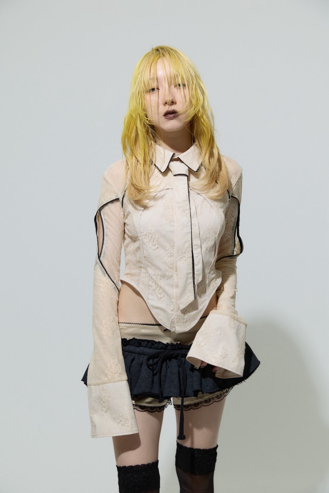 Classic Lace Shirt(Beige)