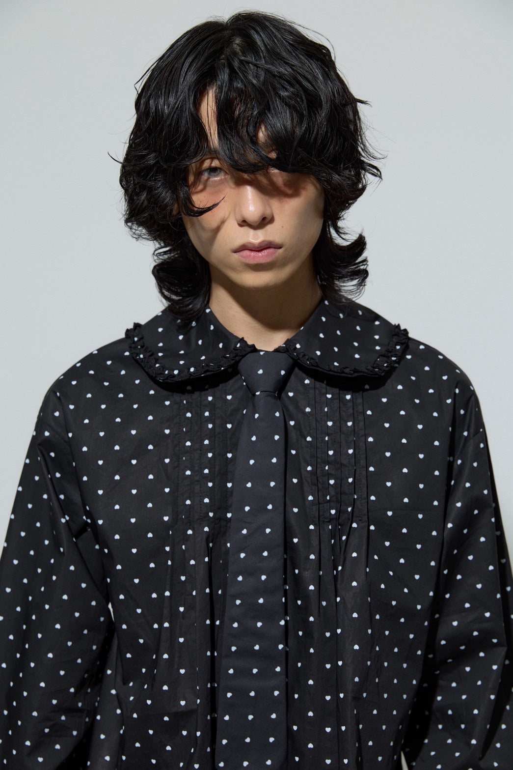 Love Dot Frill Shirt(Black)