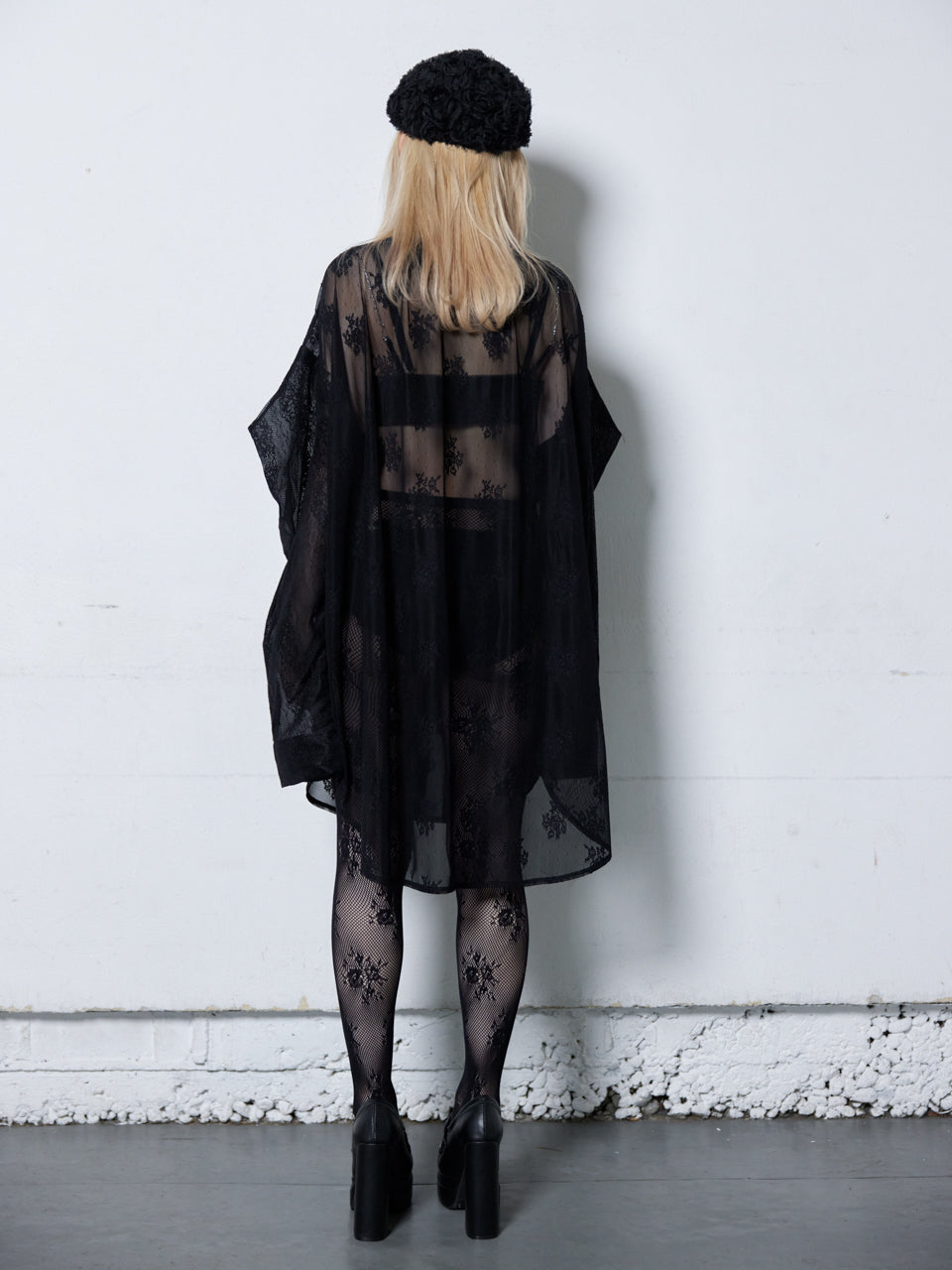 【Last1】Too Big Ribbon Lace Shirt(Black)