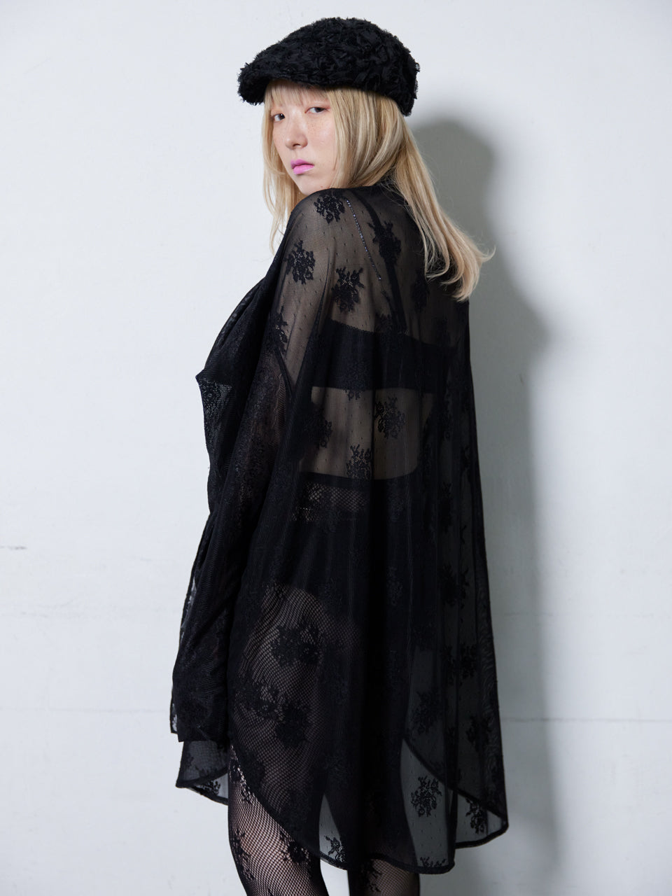 【Last1】Too Big Ribbon Lace Shirt(Black)