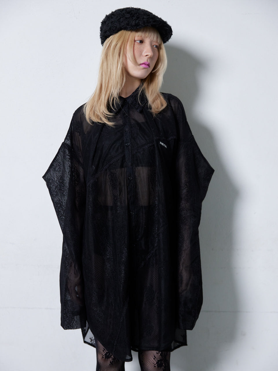 【Last1】Too Big Ribbon Lace Shirt(Black)