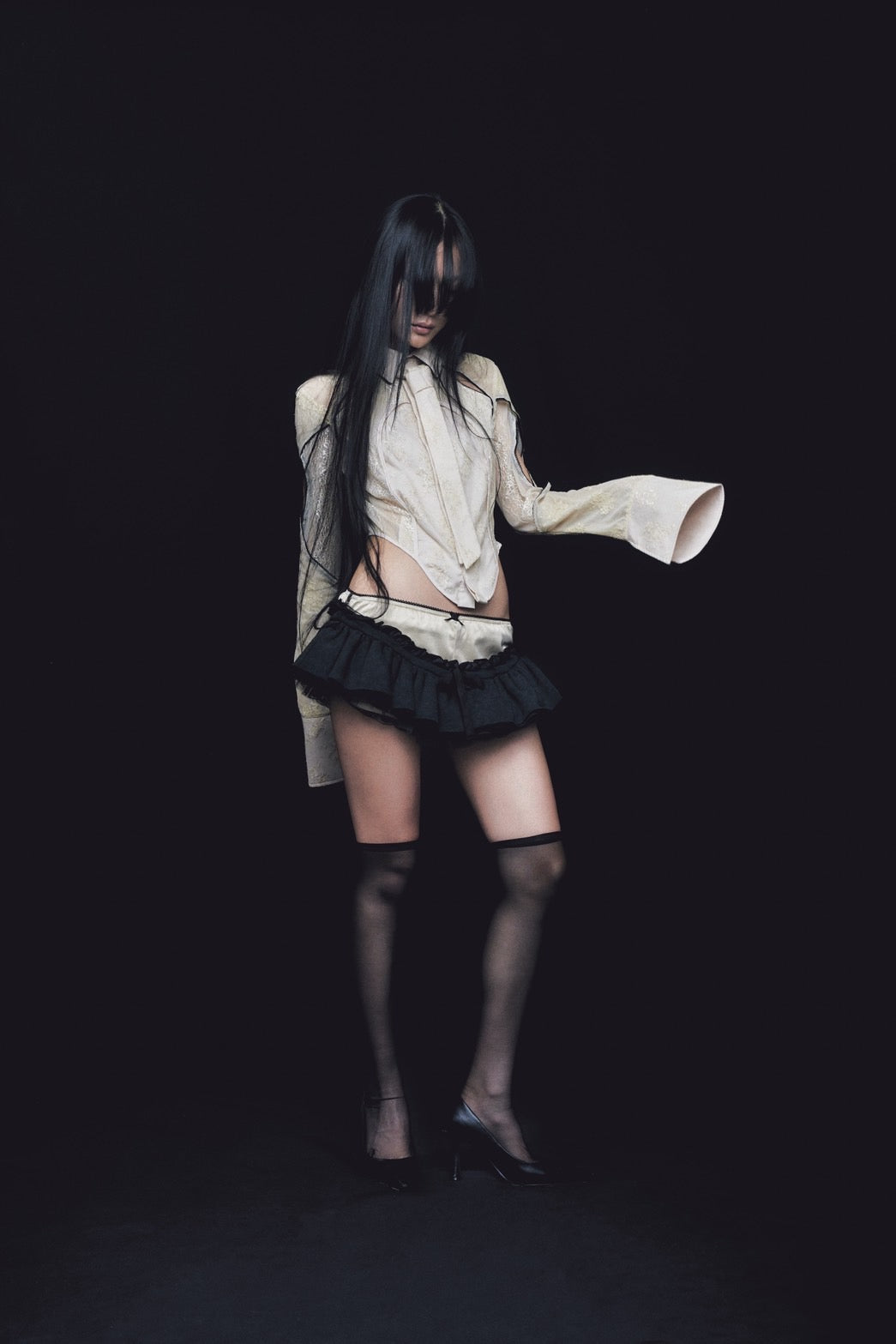 Classic Lace Shirt(Beige)