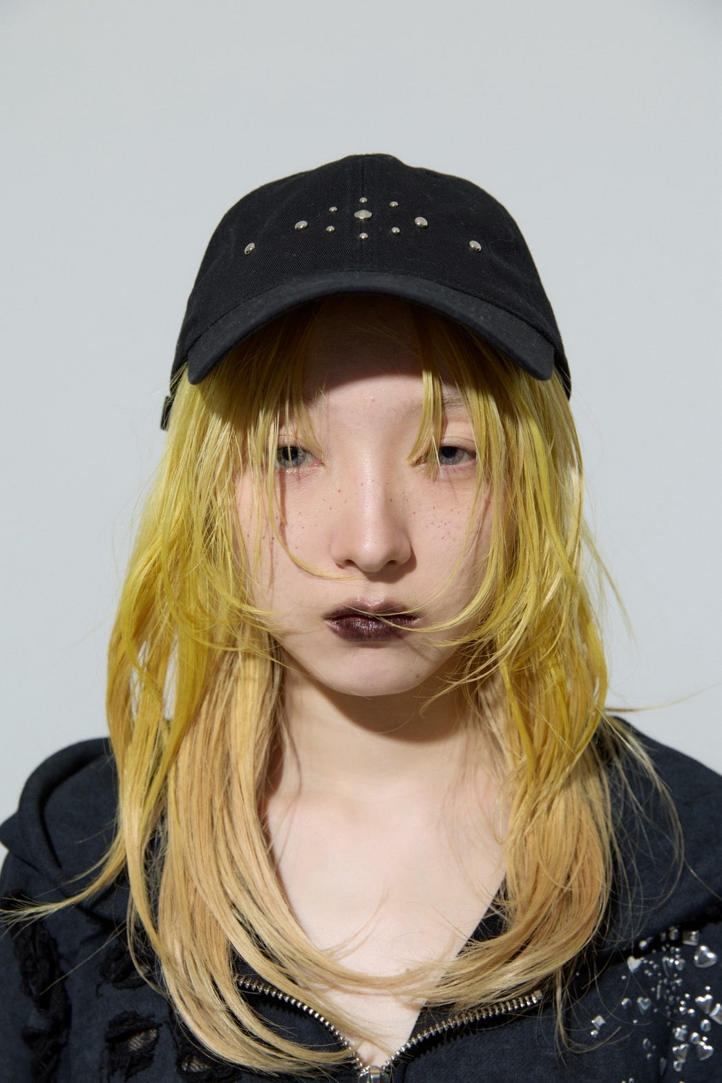 Metal Studs Cap(Black)