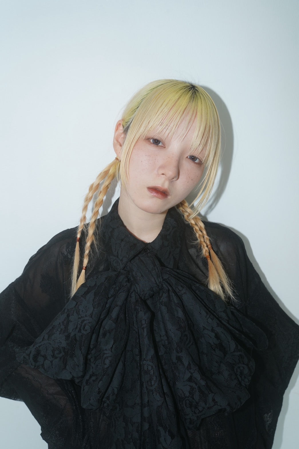 Too Big Ribbon Lace Shirt(Black)