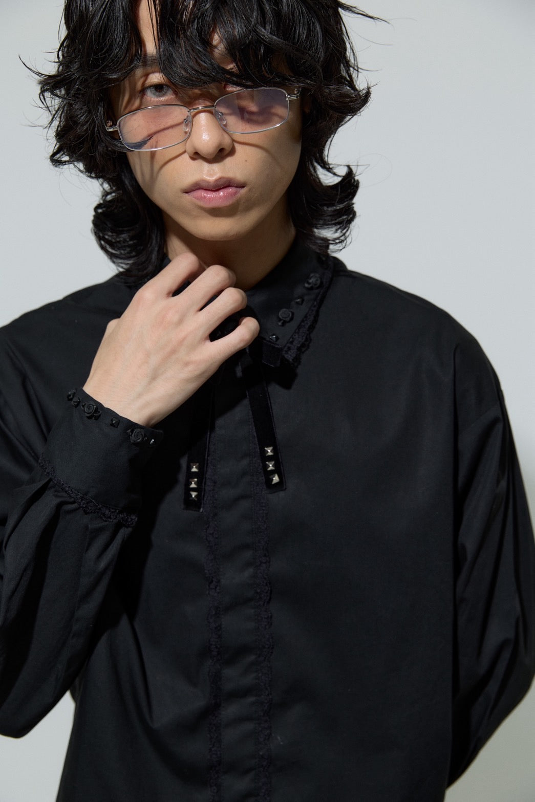 Rose Studs Shirts(Black)