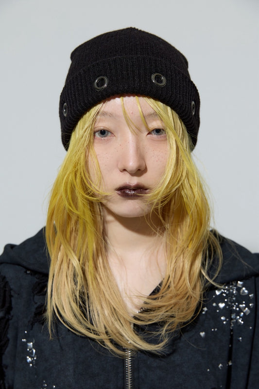 Eyelet Beanie(Black)