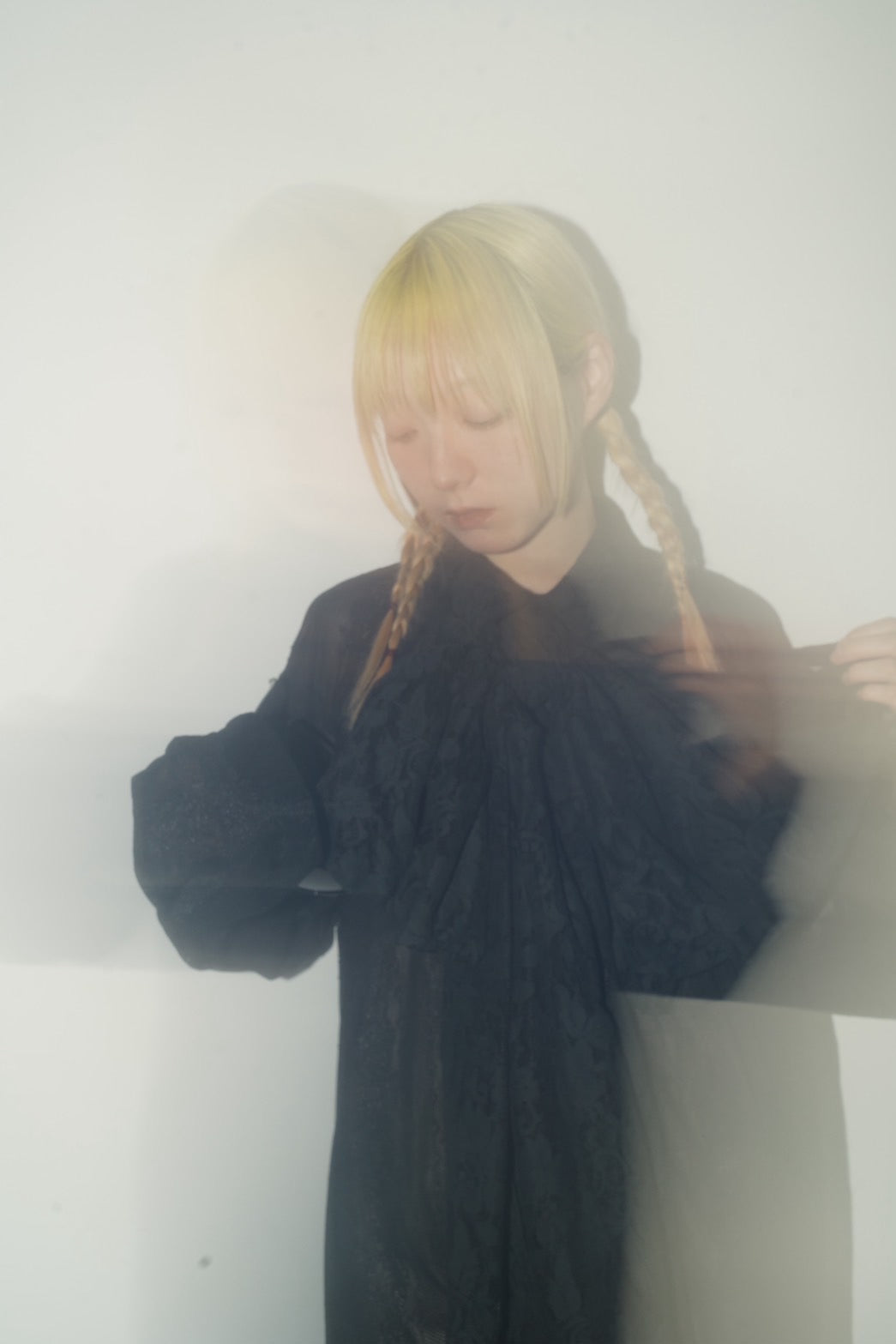 Too Big Ribbon Lace Shirt(Black)
