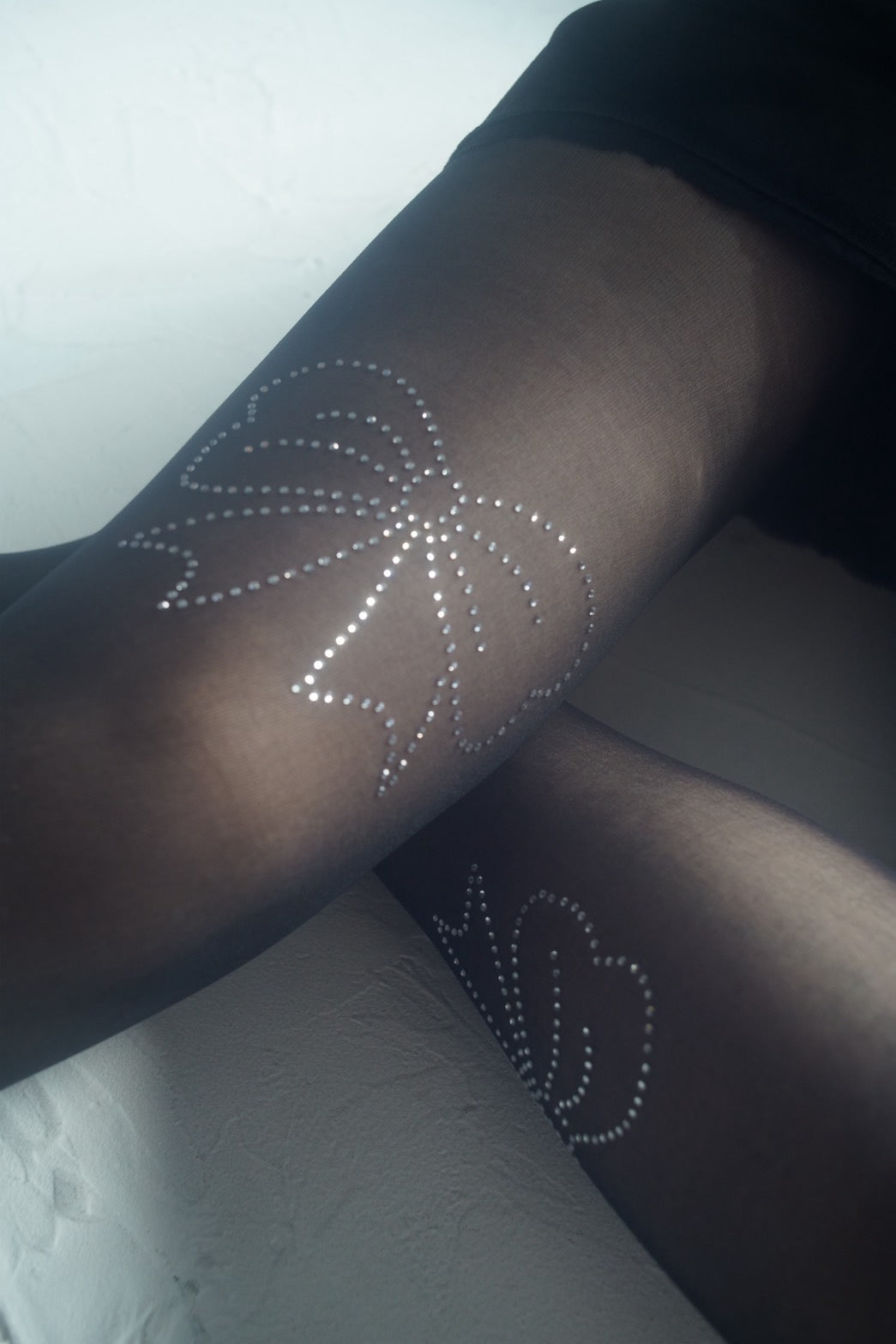 Ribbon Motif Sheer Tights