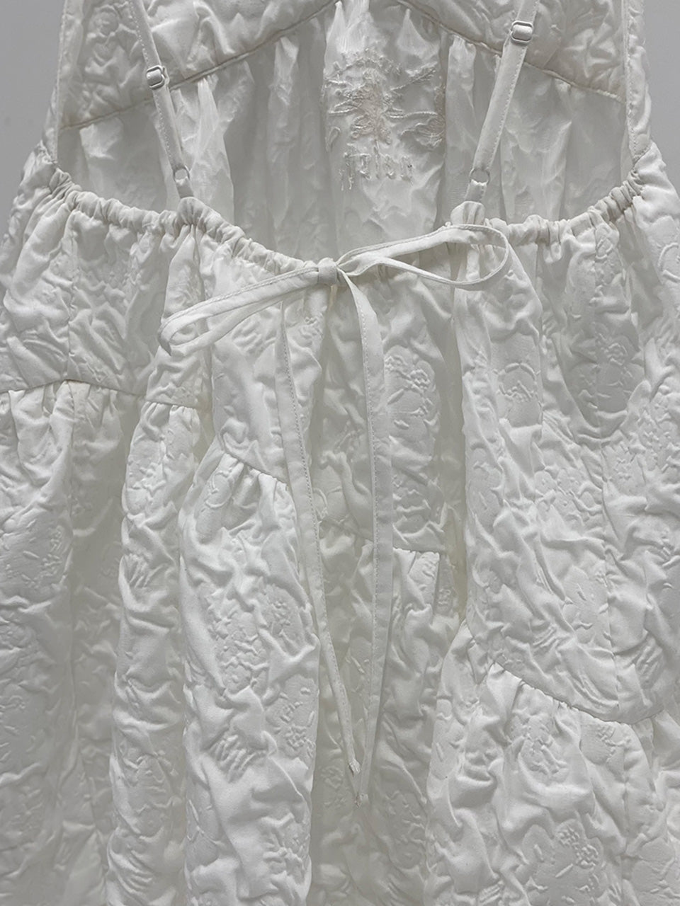 Flower Jacquart Camisole Dress(White)