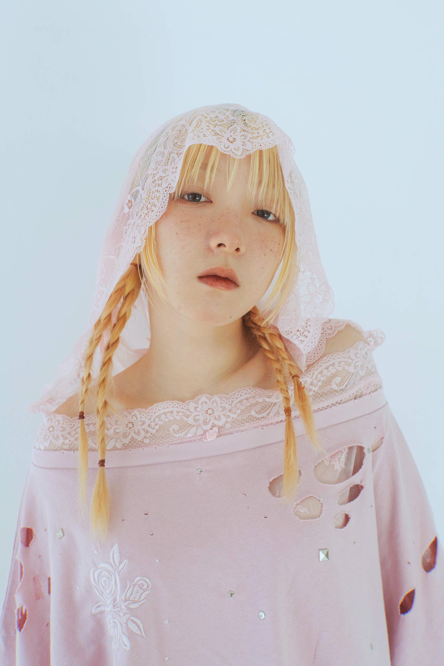 Rose Studs T-shirts(Pink)