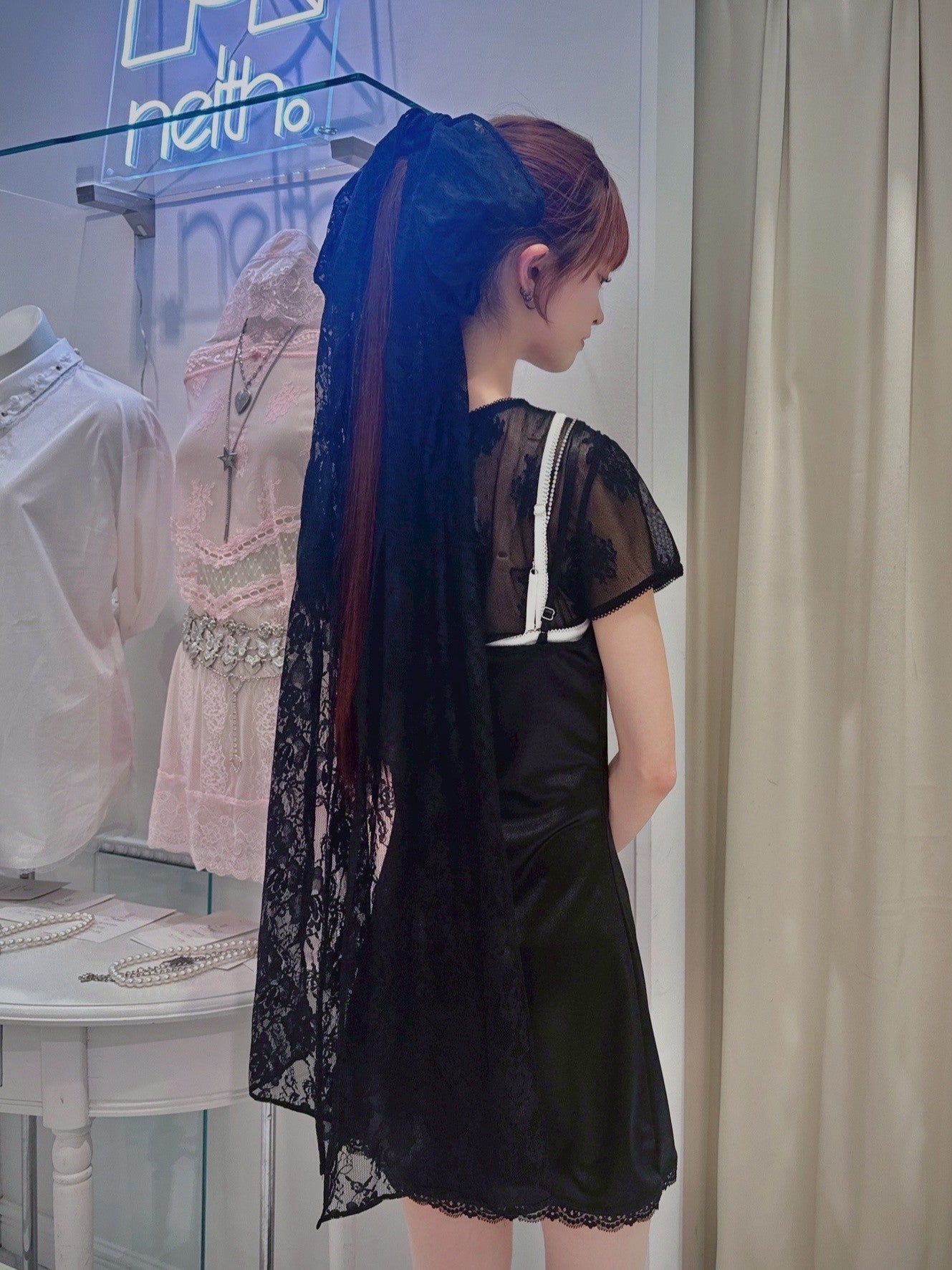 【Last1】Too Big Ribbon Lace Shirt(Black)