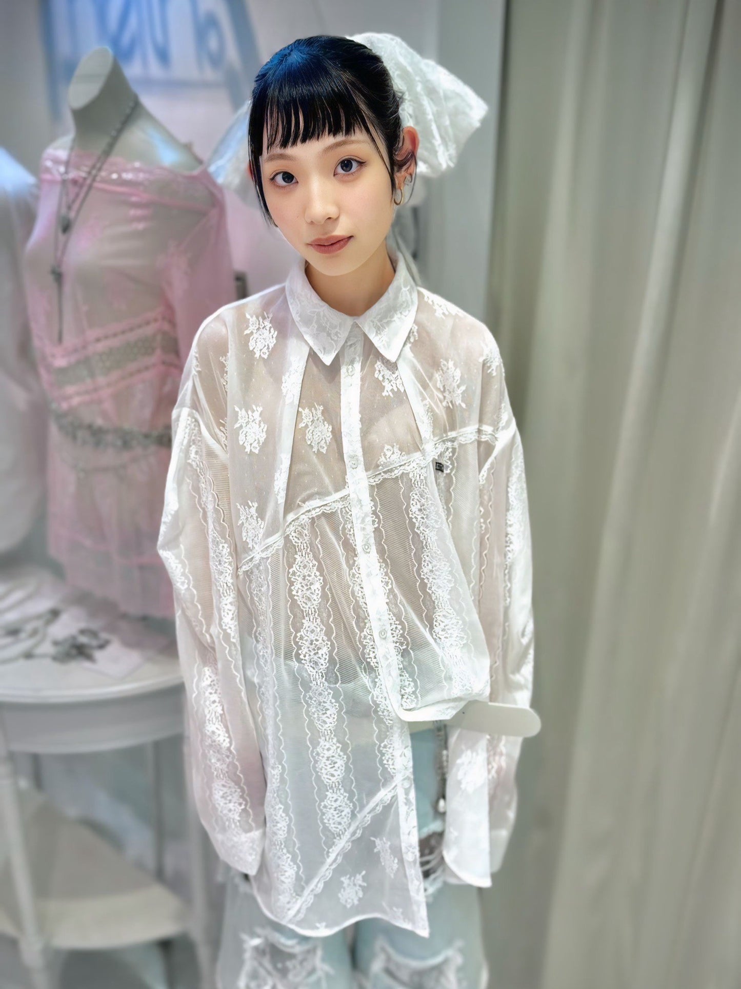 Too Big Ribbon Lace Shirt(White)