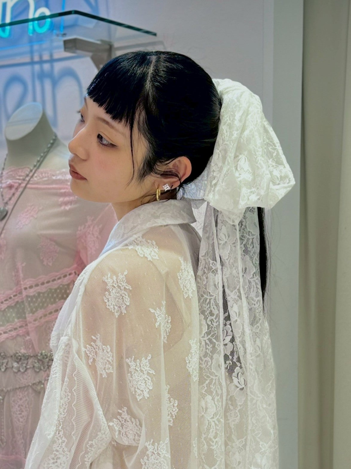 Too Big Ribbon Lace Shirt(White)