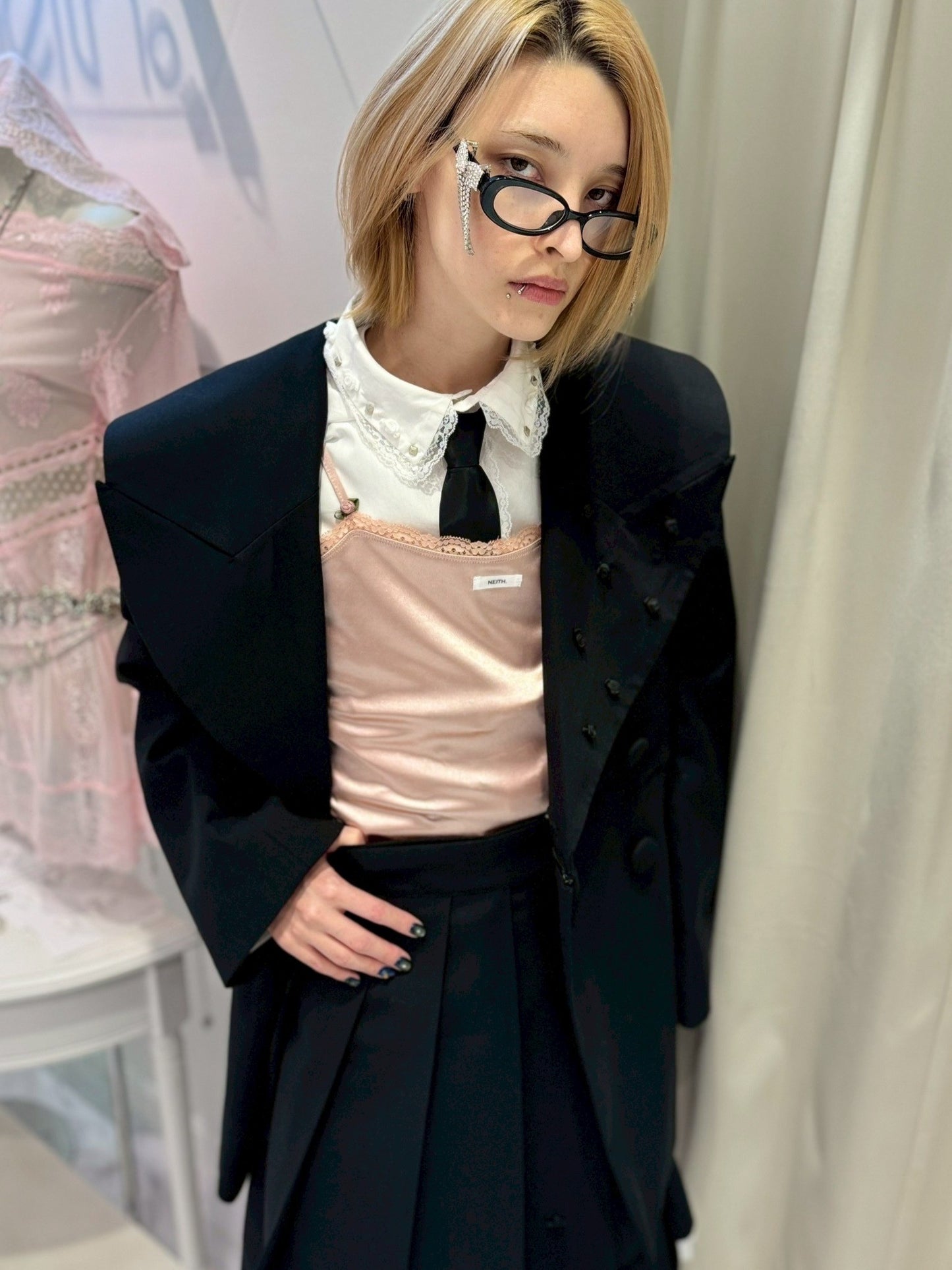 Rose Studs Shirts(White)【4月中旬発送】