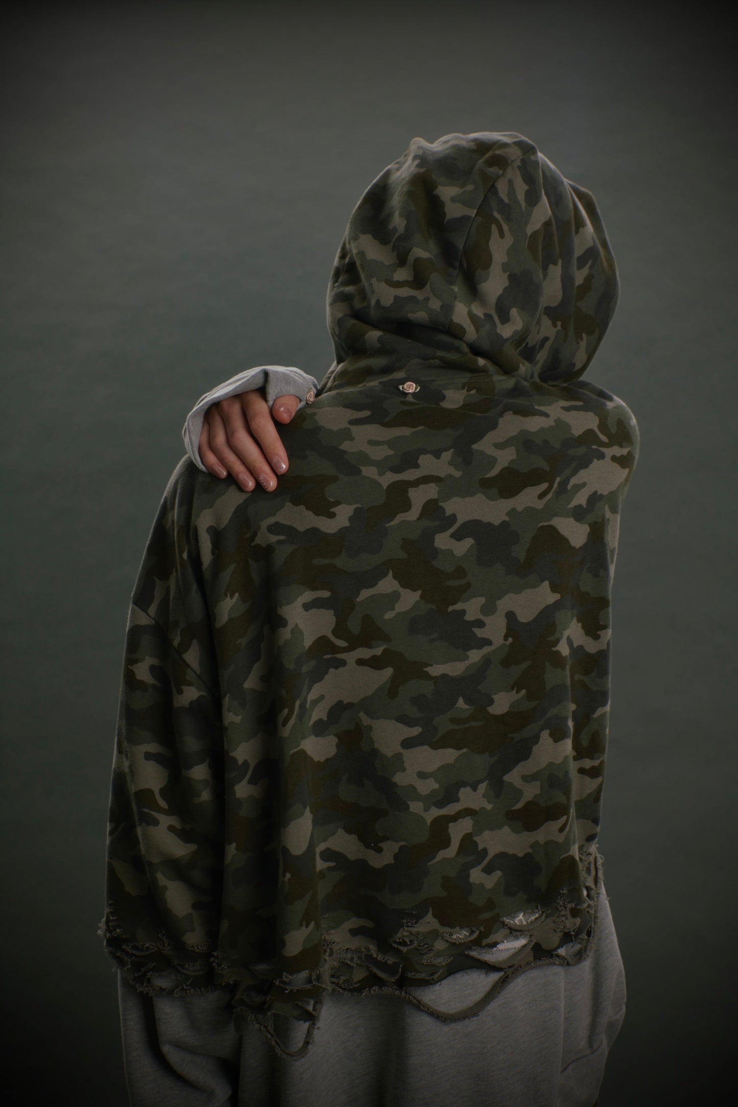 【Last1】Layered Crush Hoodie(Camo×Gray)