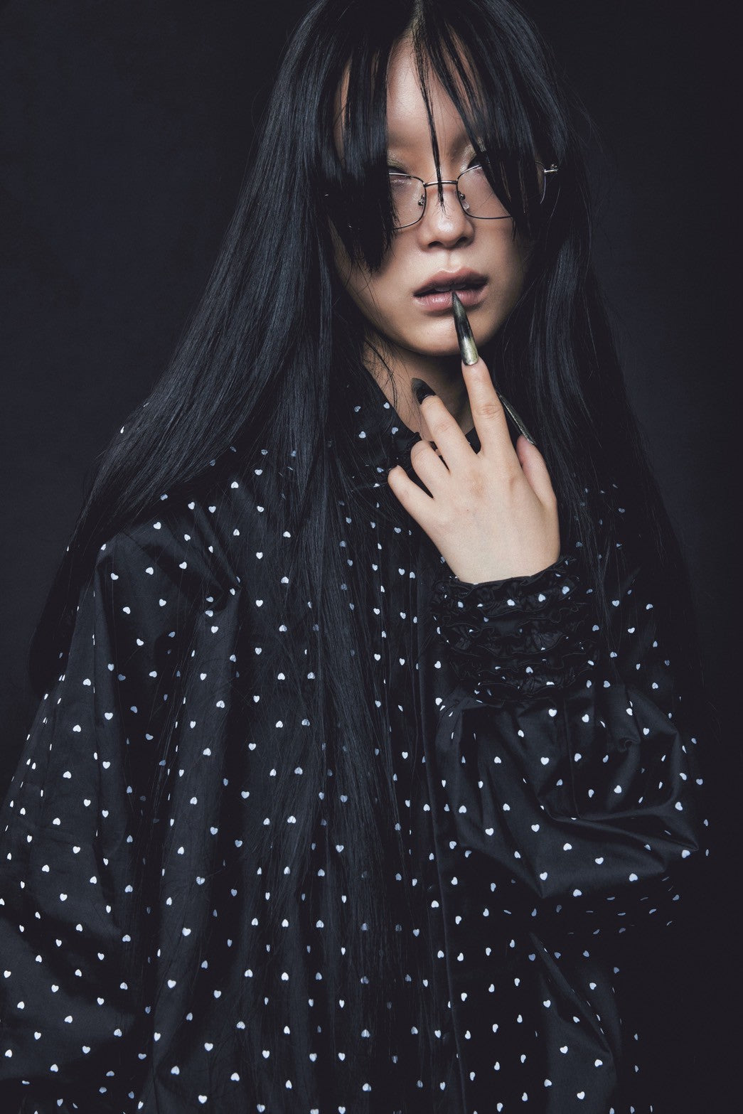 Love Dot Frill Shirt(Black)