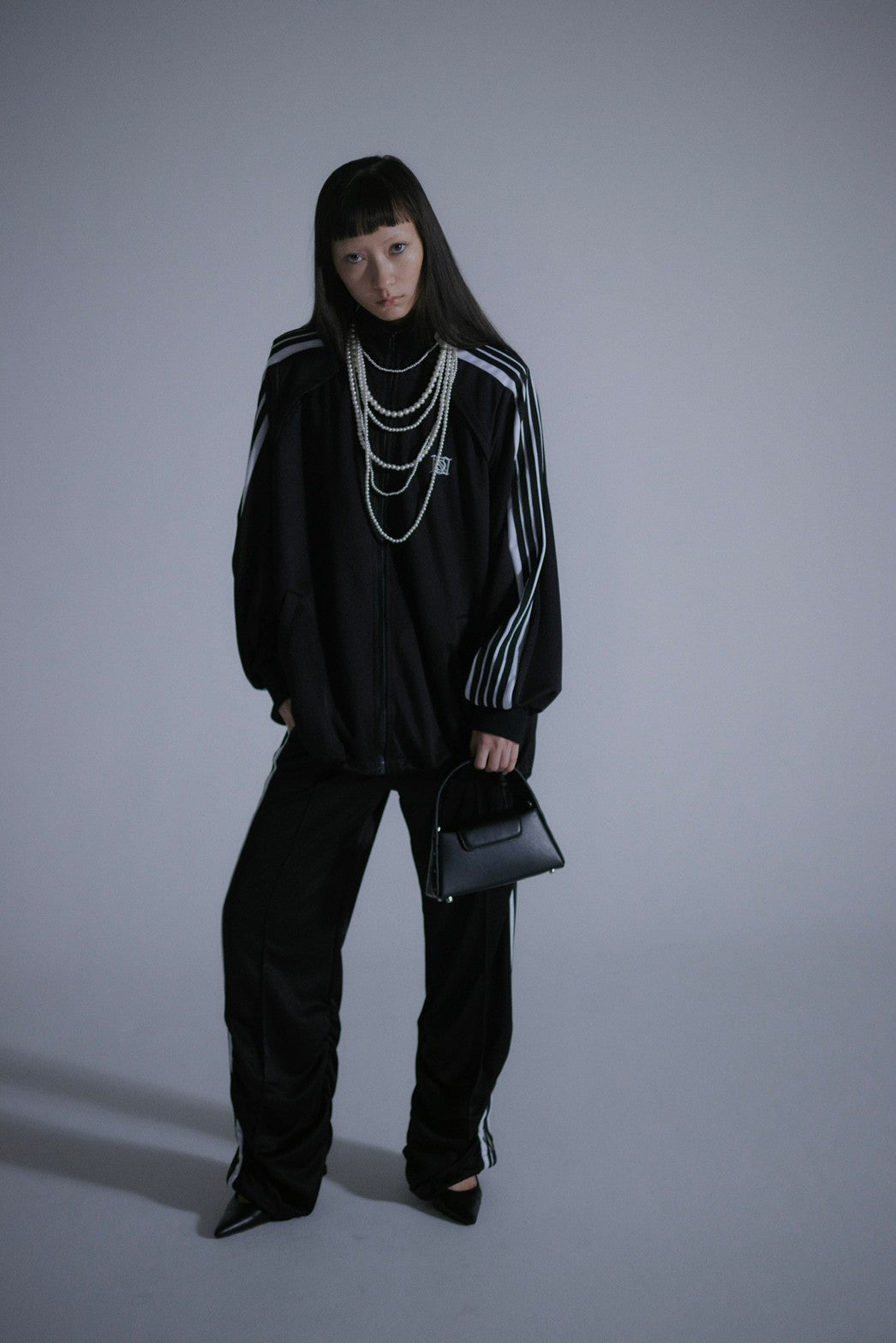 Angled Shape Truck Jacket (Black)