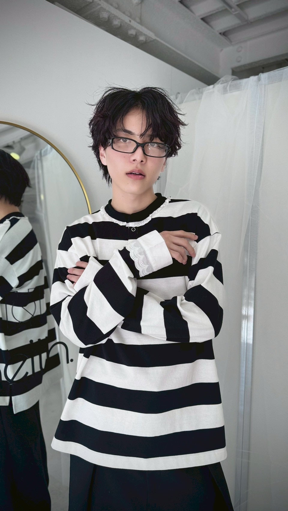 【Last2】Henley Neck Lace Top (White×Black)