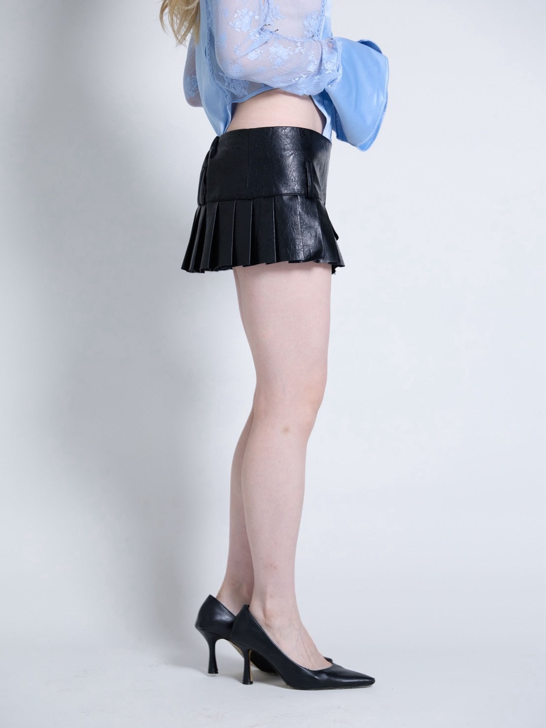 Leather Micro Mini Pleats(Black)