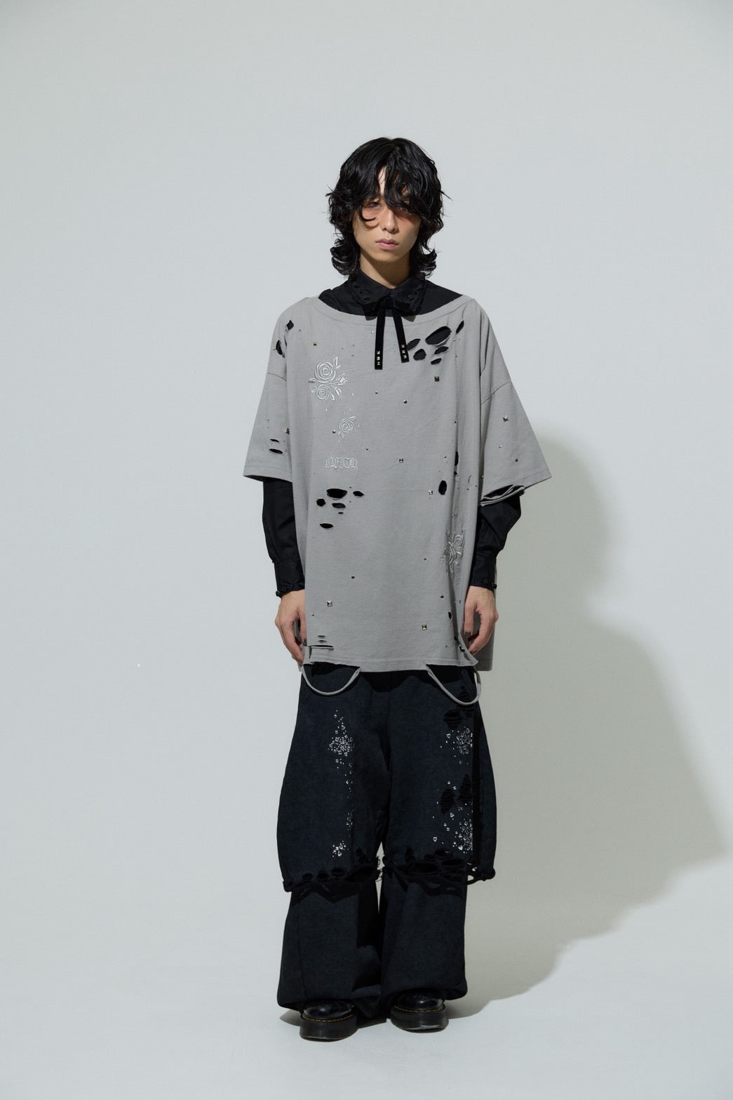 Rose Studs T-shirts(Gray）