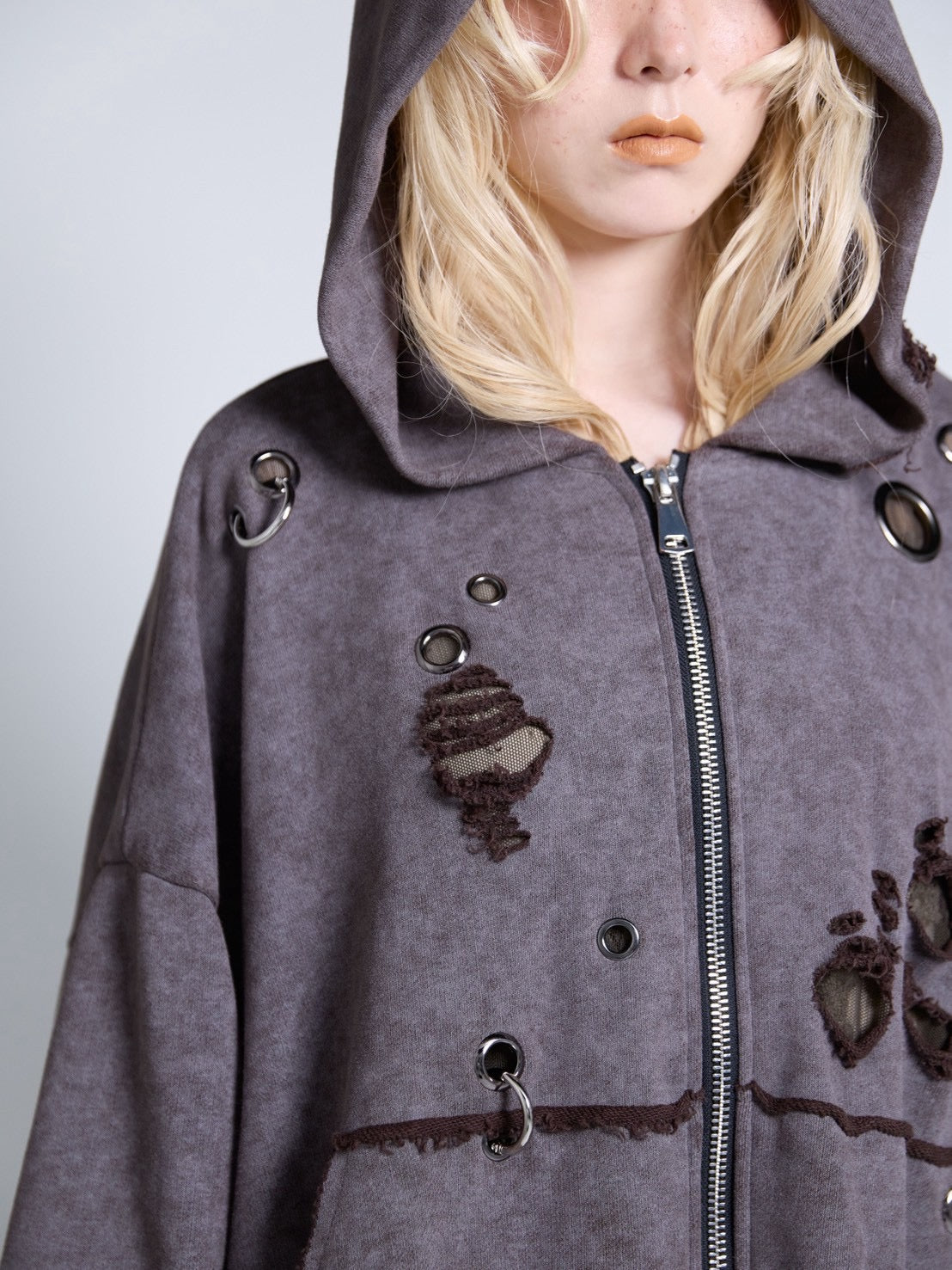 【9月下旬】Carabiner Hoodie(Brown)