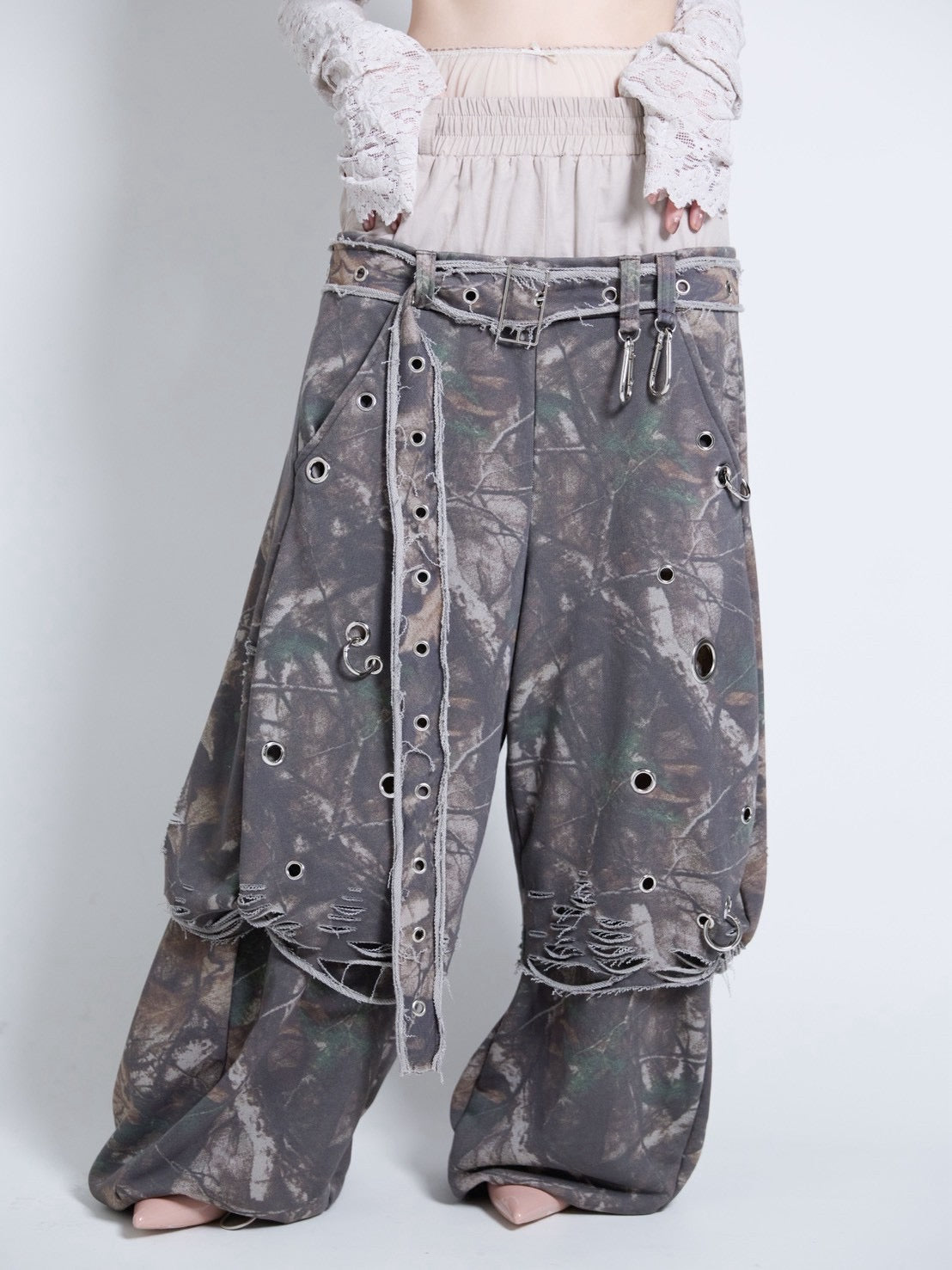 【9月下旬】Carabiner Sweat Pants(Tree) ＜店頭予約＞