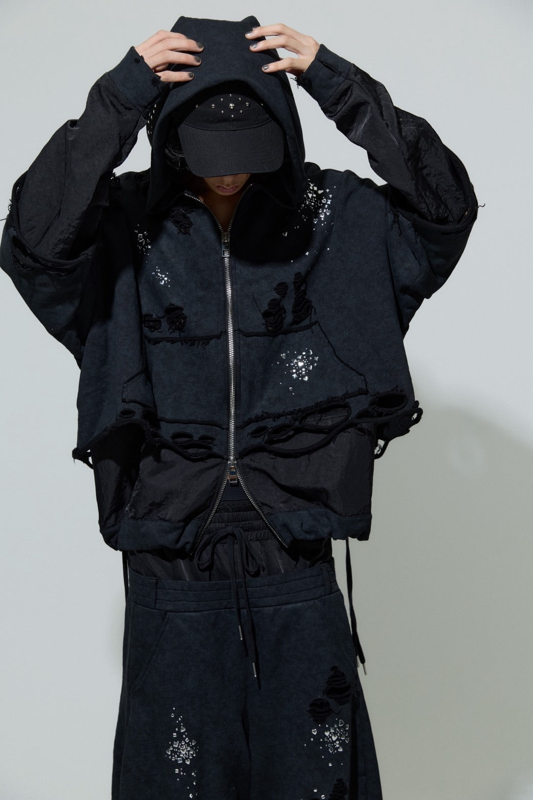 Metal Studs Cap（Black)