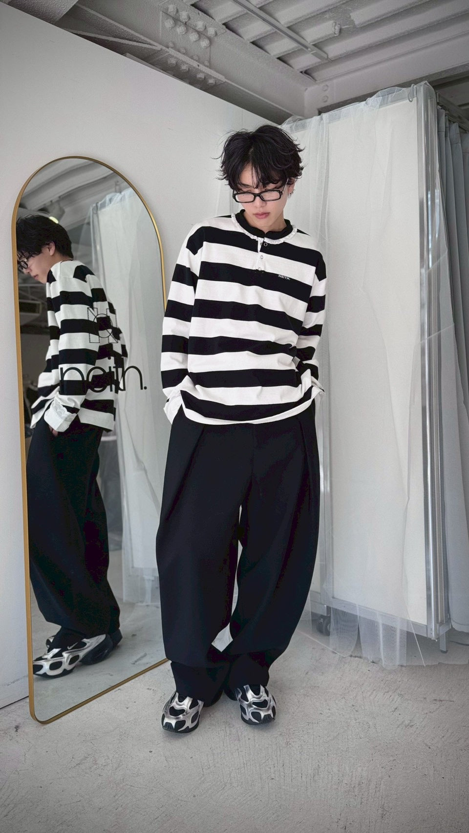 【Last2】Henley Neck Lace Top (White×Black)
