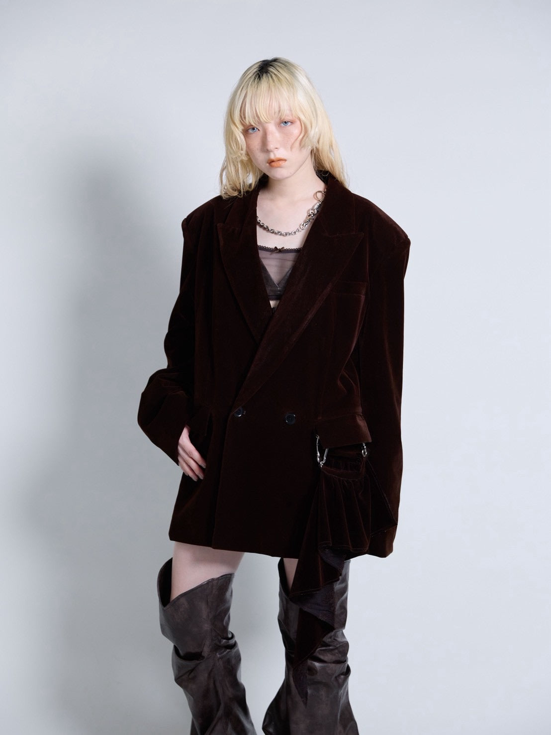 【9月下旬】Velvet Tailored Jacket(Brown）＜店頭予約＞