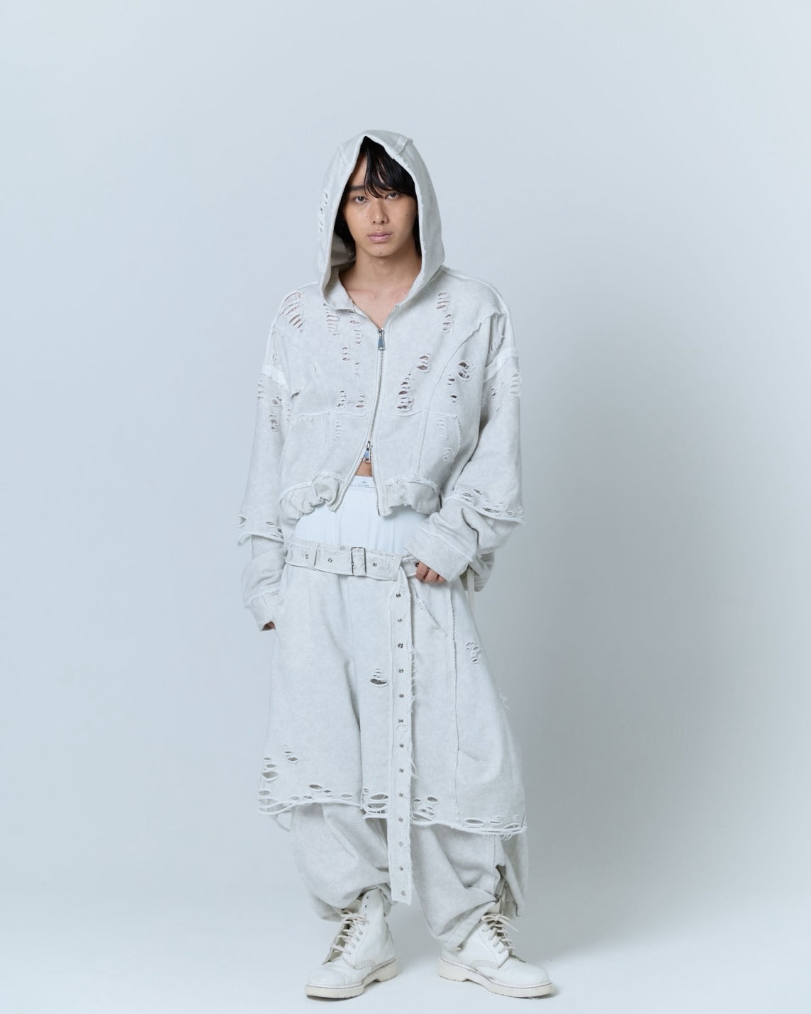 Boxer Destroyed Sweat Pants (Powder Gray)