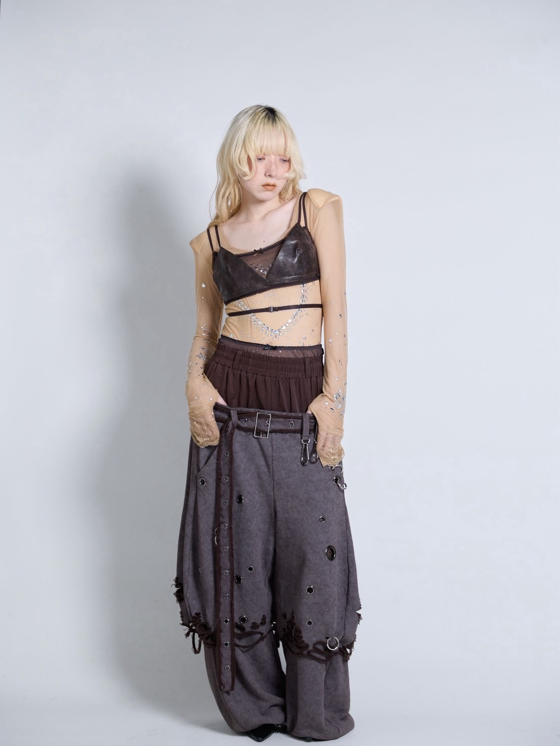 【9月下旬】Carabiner Sweat Pants(Brown) ＜店頭予約＞
