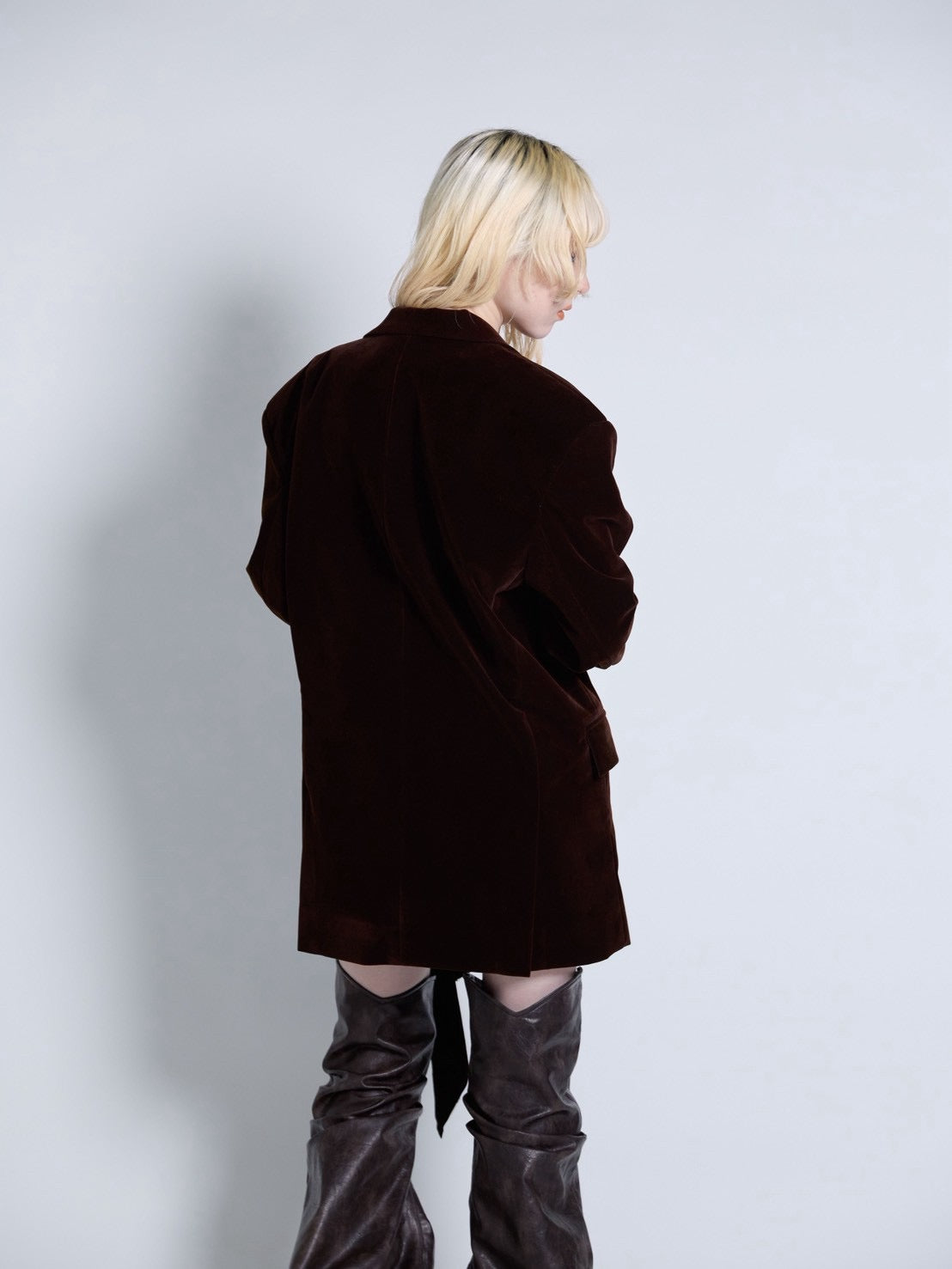 【9月下旬】Velvet Tailored Jacket(Brown）＜店頭予約＞