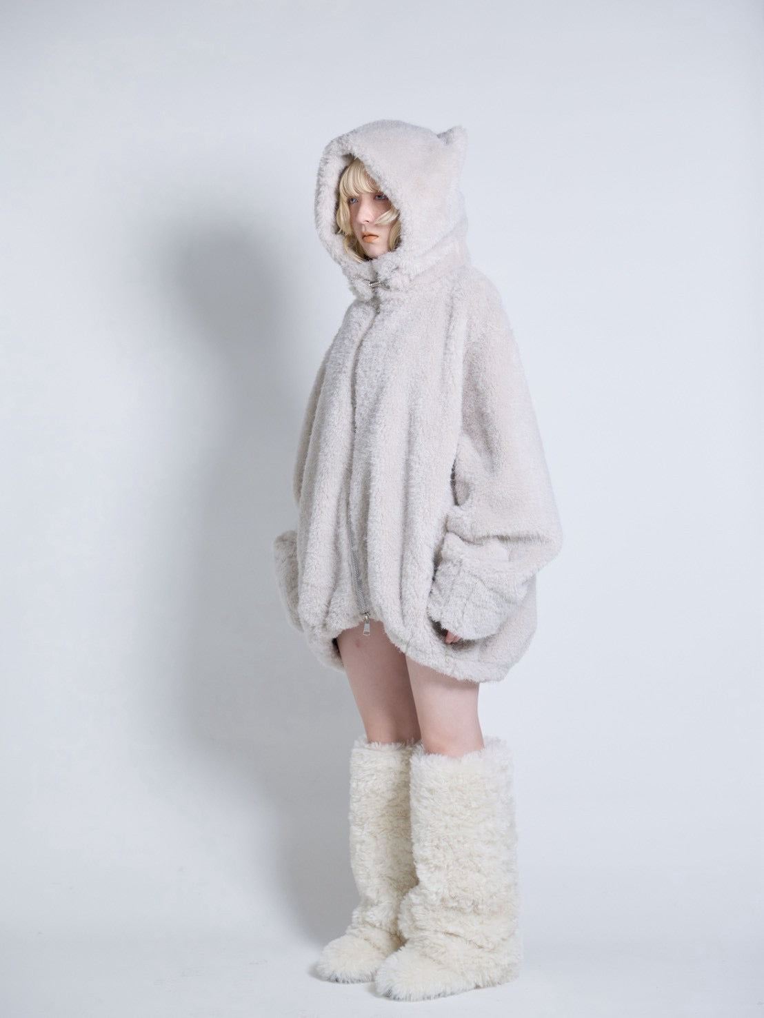 【9月下旬】Neco Blouson (Ivory)