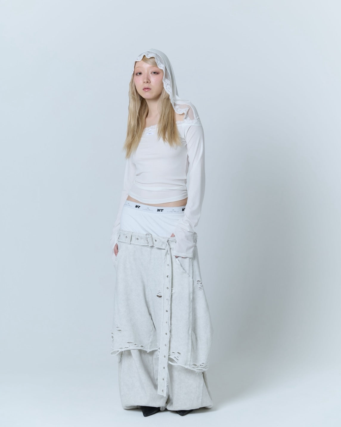 Boxer Destroyed Sweat Pants (Powder Gray)